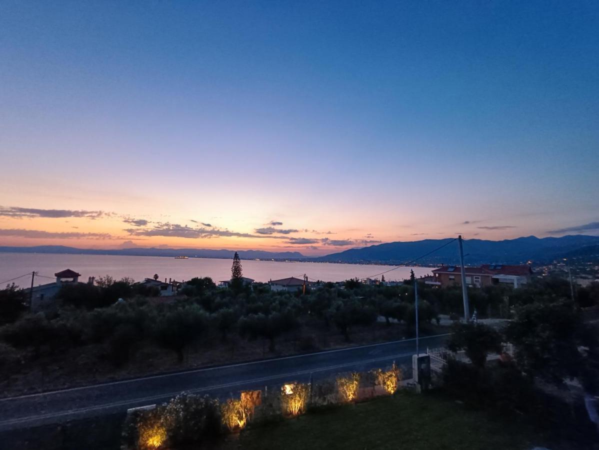 Evilenia Luxury Apartments Kalamata Dış mekan fotoğraf