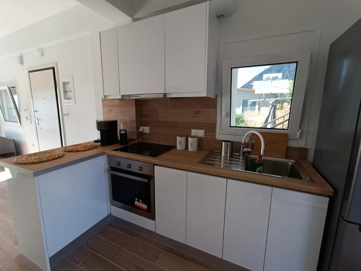 Evilenia Luxury Apartments Kalamata Dış mekan fotoğraf