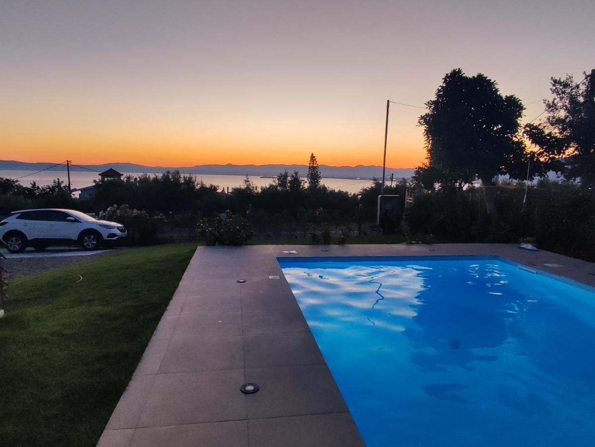 Evilenia Luxury Apartments Kalamata Dış mekan fotoğraf