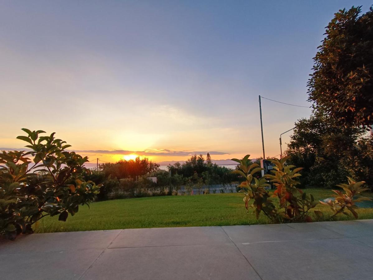 Evilenia Luxury Apartments Kalamata Dış mekan fotoğraf